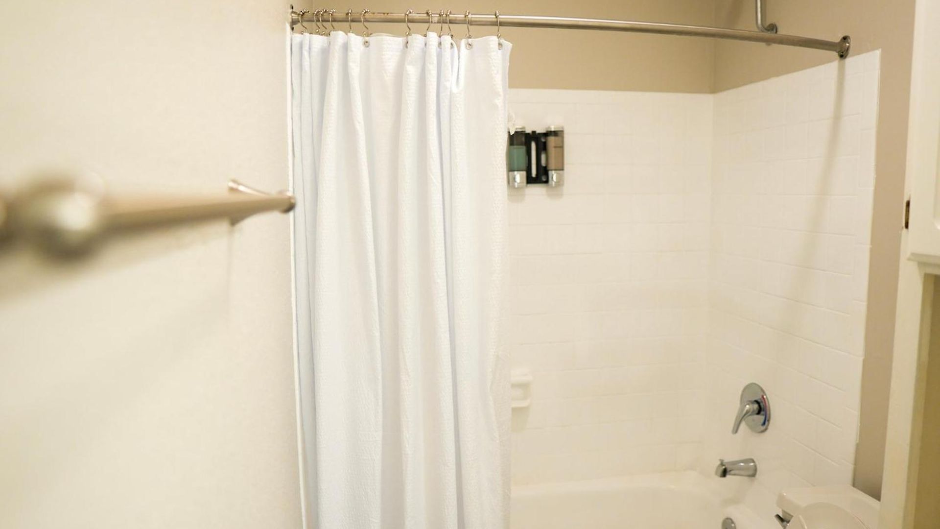 Apartment Deluxe Luxury & Convenience Charlotte