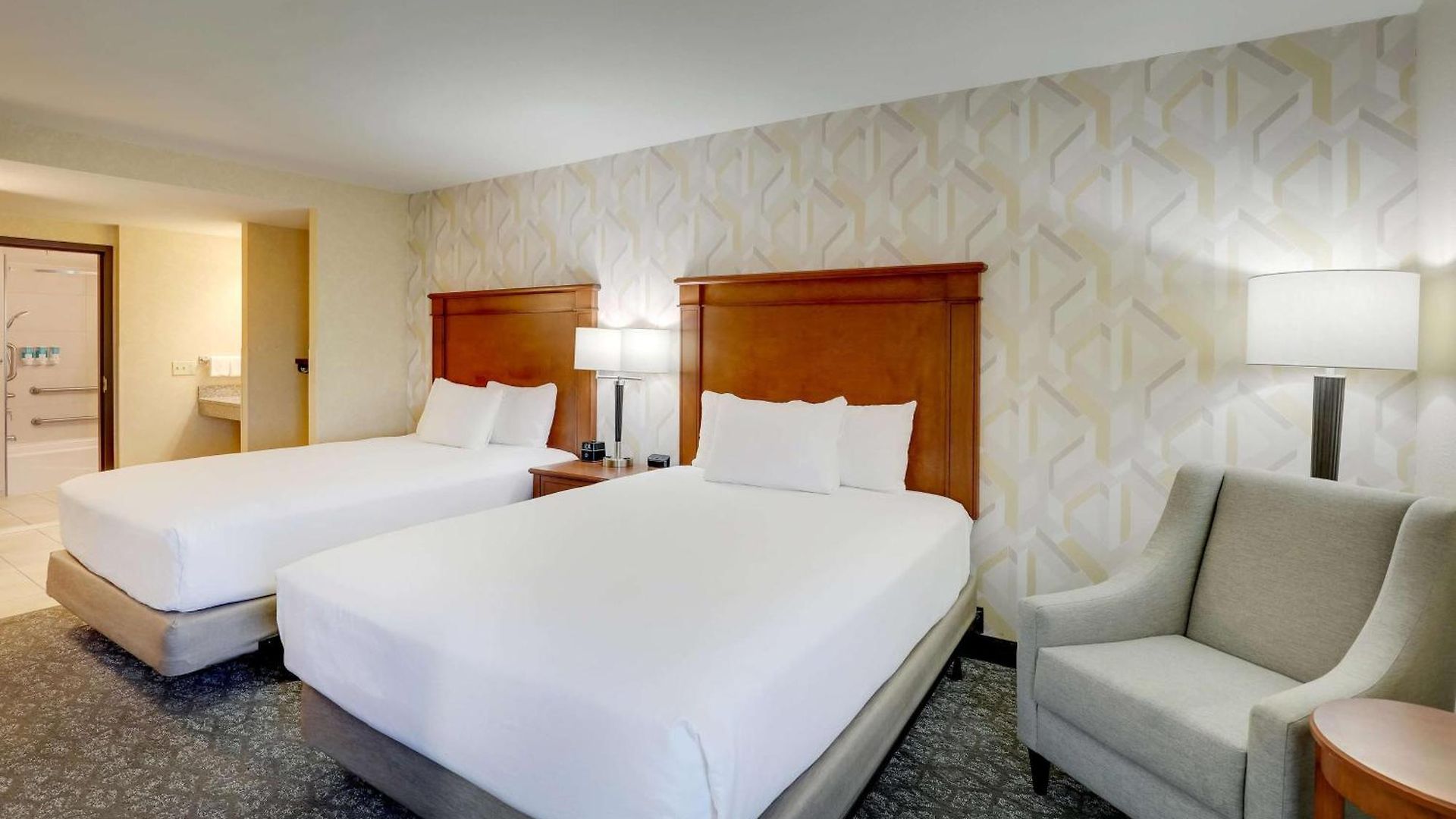 Drury & Place 3* Charlotte