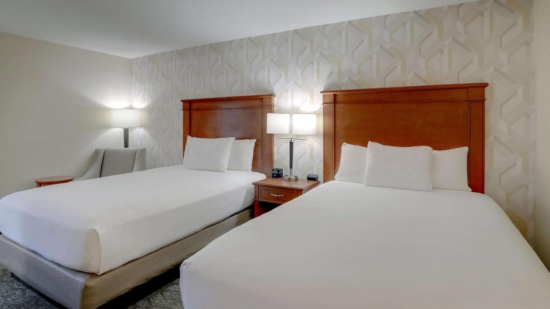 Drury & Place 3* Charlotte