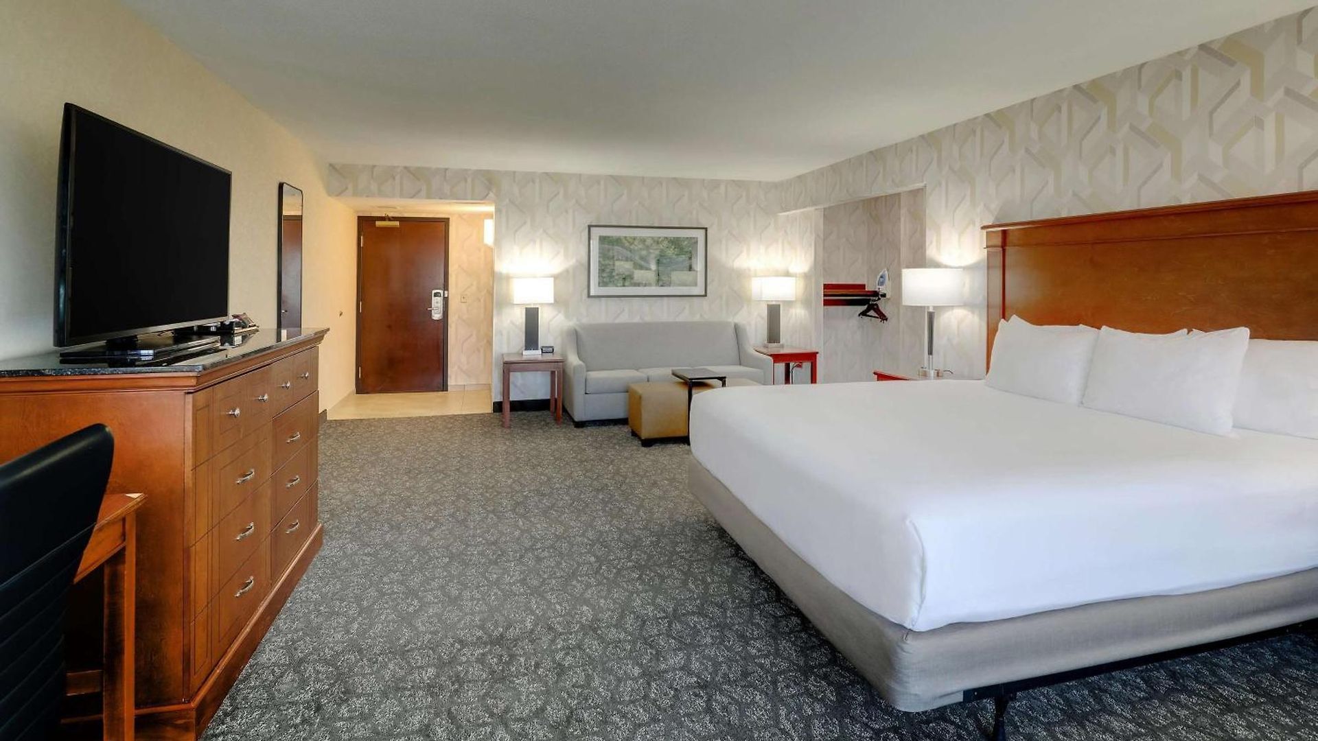 Drury & Place Hotel 3*