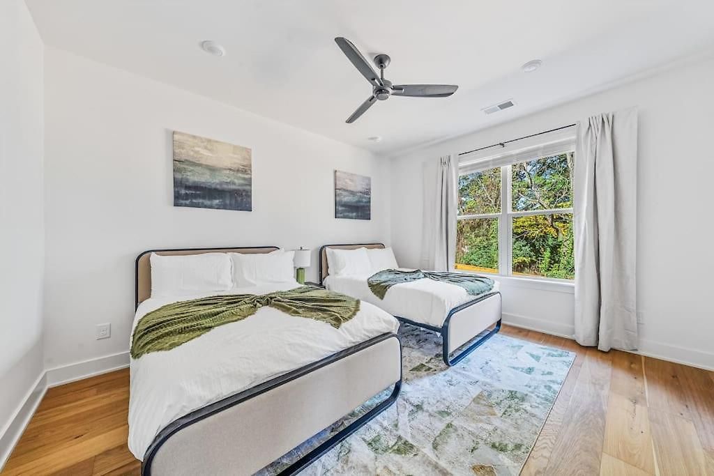 Modern 4br Retreat In Uptown! Charlotte