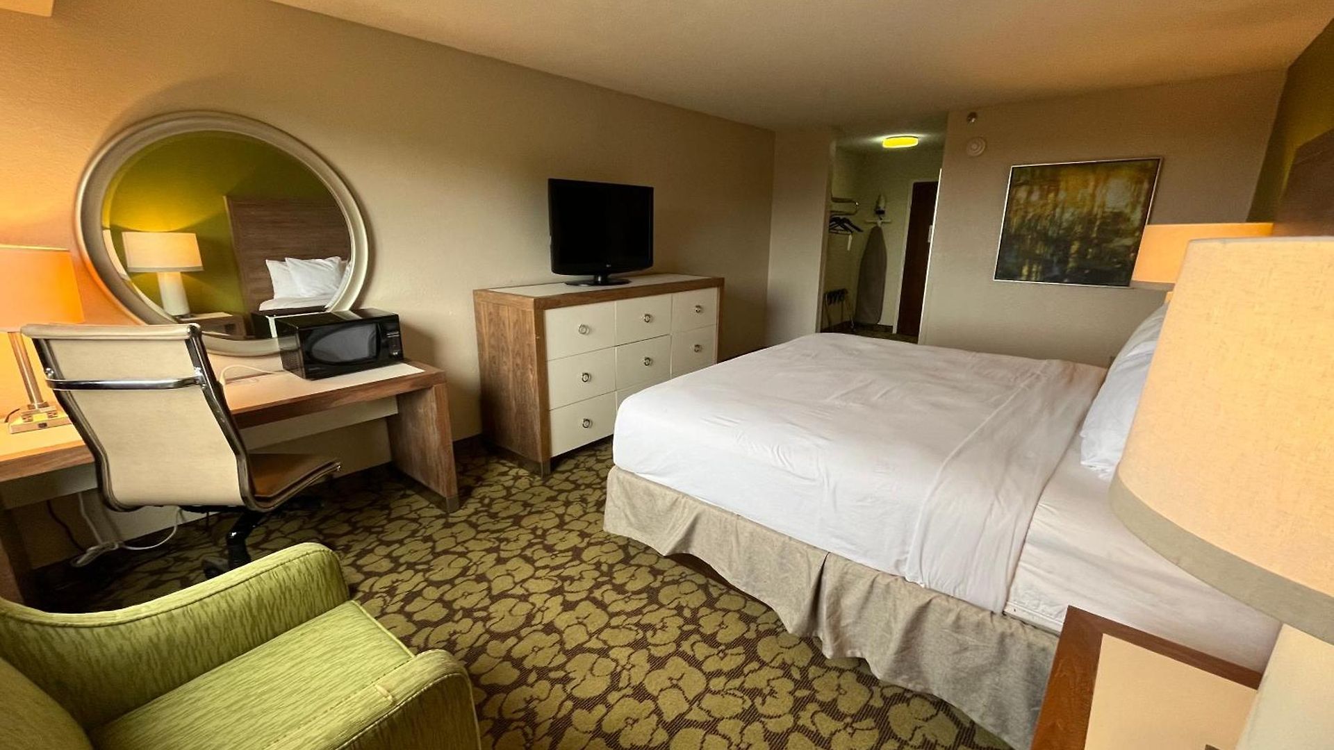 Ramada Plaza By Wyndham South End Airport Charlotte