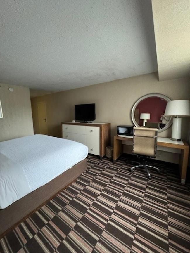 Ramada Plaza By Wyndham South End Airport 3* Charlotte