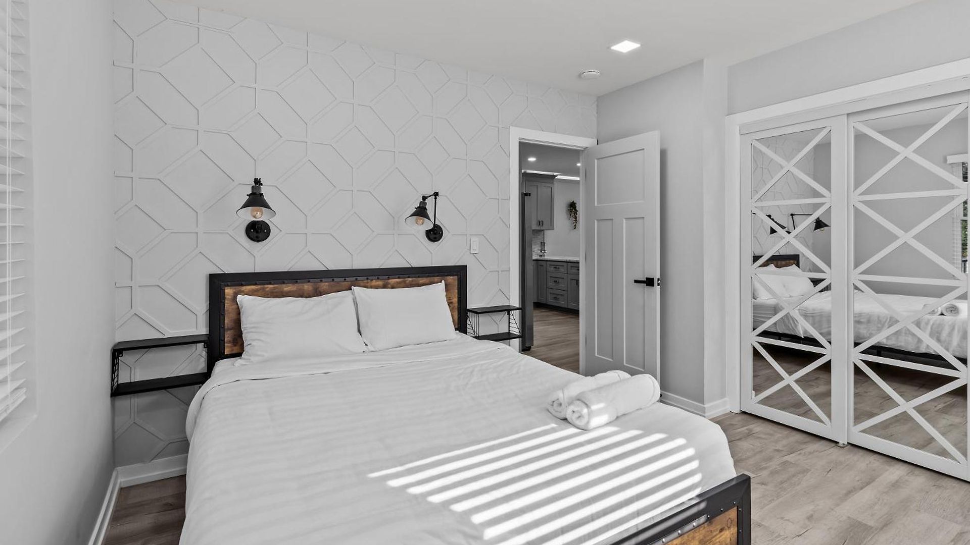 Holiday home Retreat: Luxury 4br Heaven Charlotte