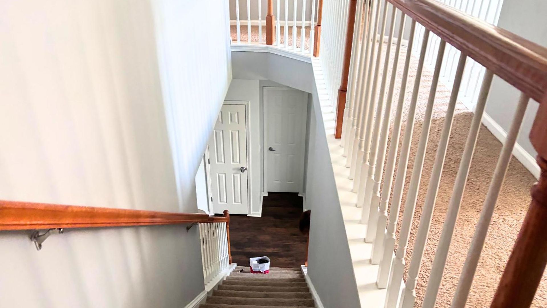 Spacious 4 Bdrm Fenced Yard With Garage Holiday home *