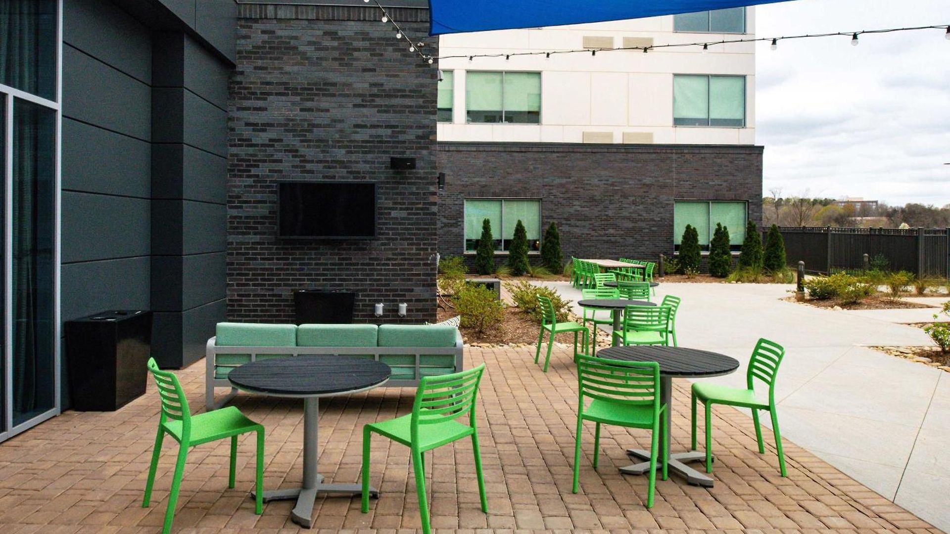 Aloft By Marriott Airport Hotel 3*
