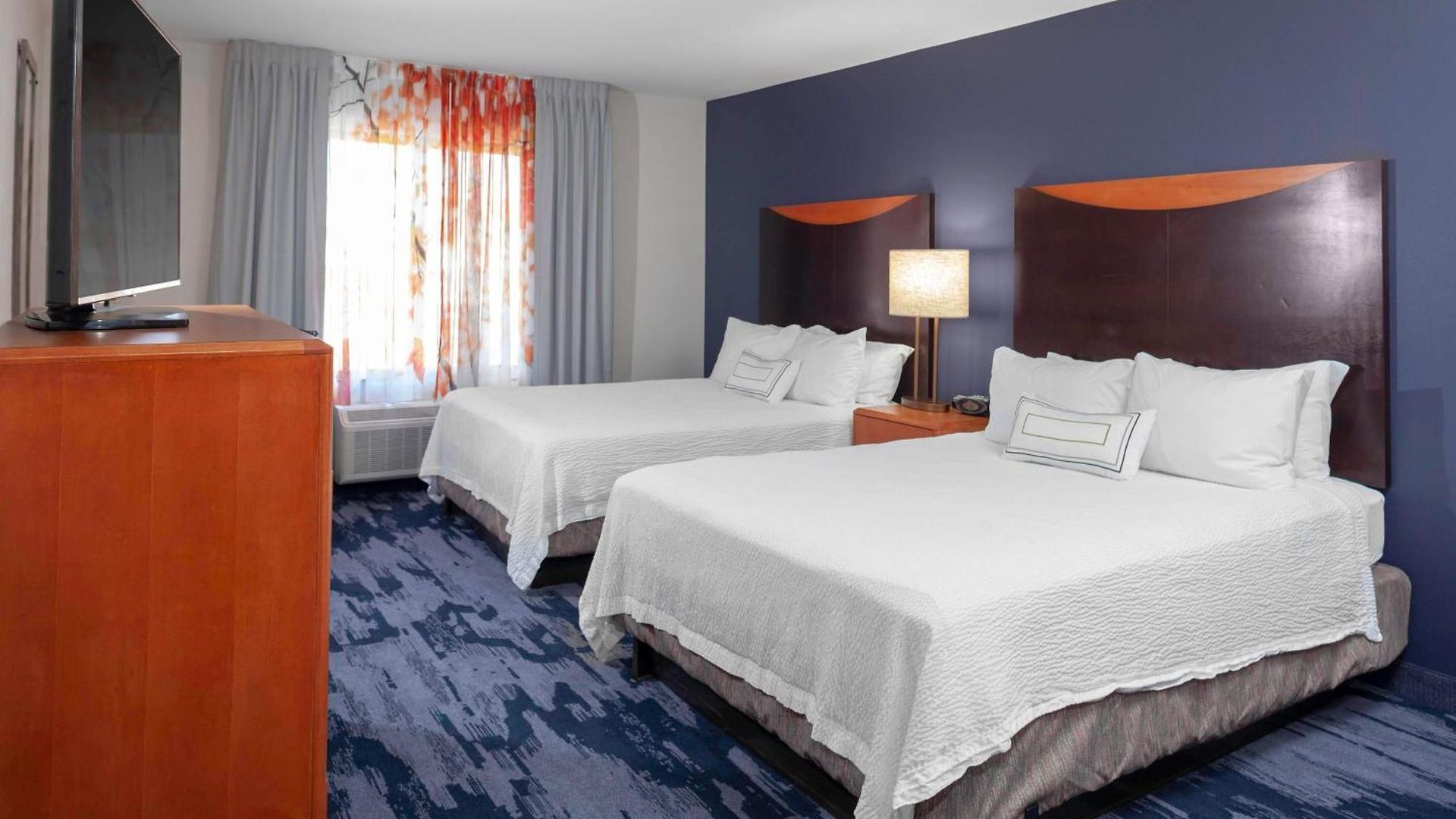 Hotel Fairfield & By Marriott Matthews