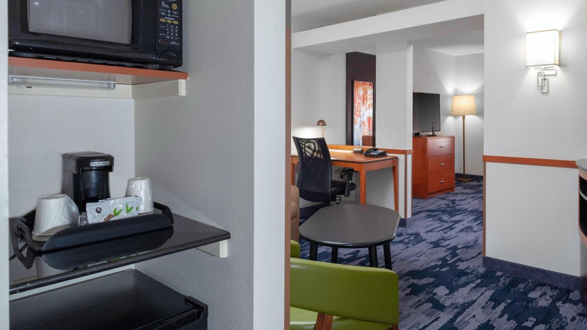 Fairfield & By Marriott Matthews