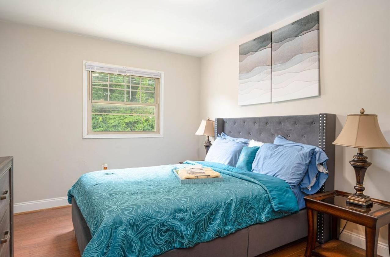 Magnificent 2 Bedrooms And 2 Baths 3*
