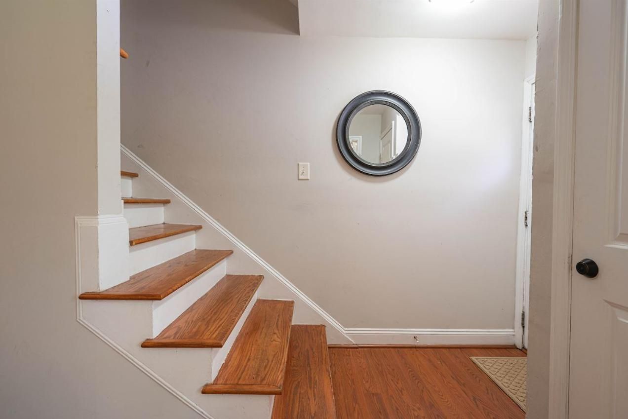 Magnificent 2 Bedrooms And 2 Baths 3*
