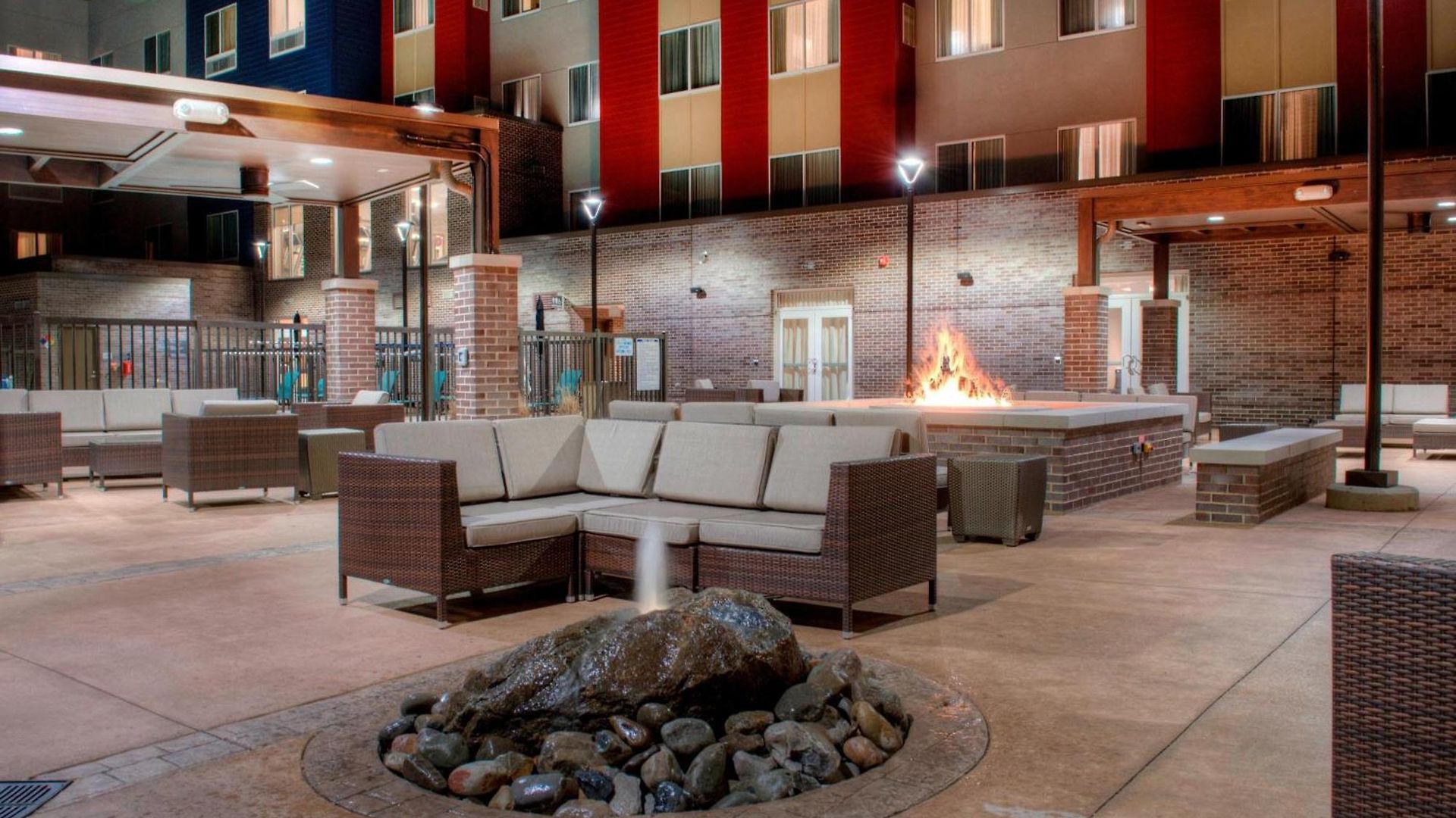 By Marriott Airport 3*