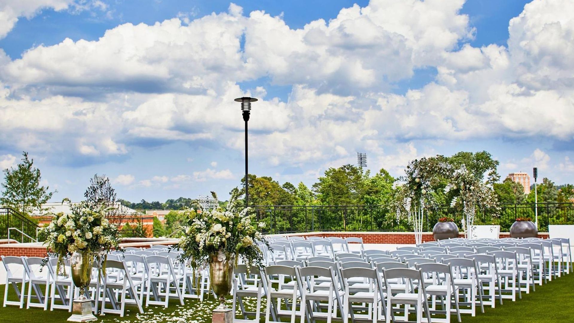 Unc Marriott & Conference Center 3*