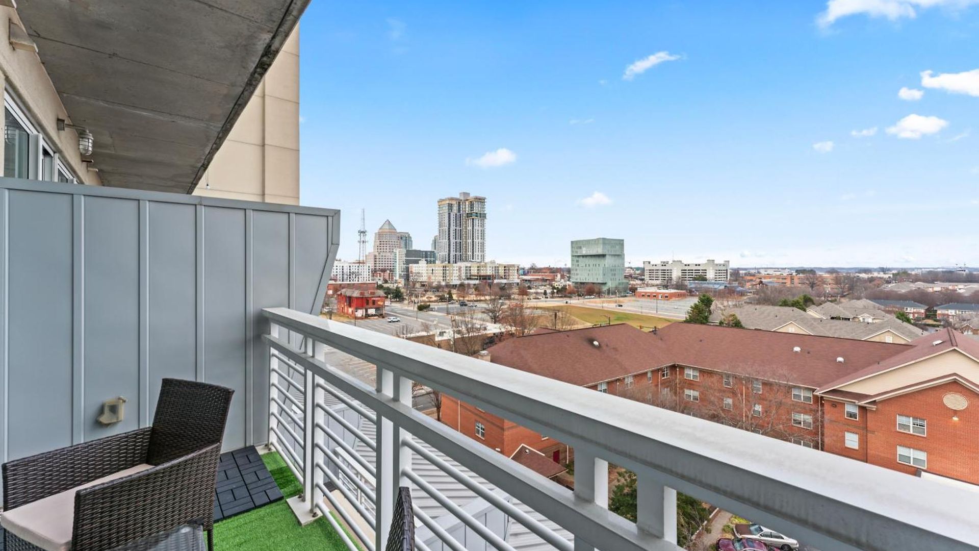Perfect Uptown Loft-2 Min Walk To City's Spots Charlotte