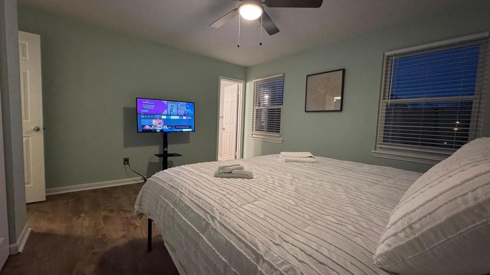 Apartment 3 Bedroom Townhome Pineville *