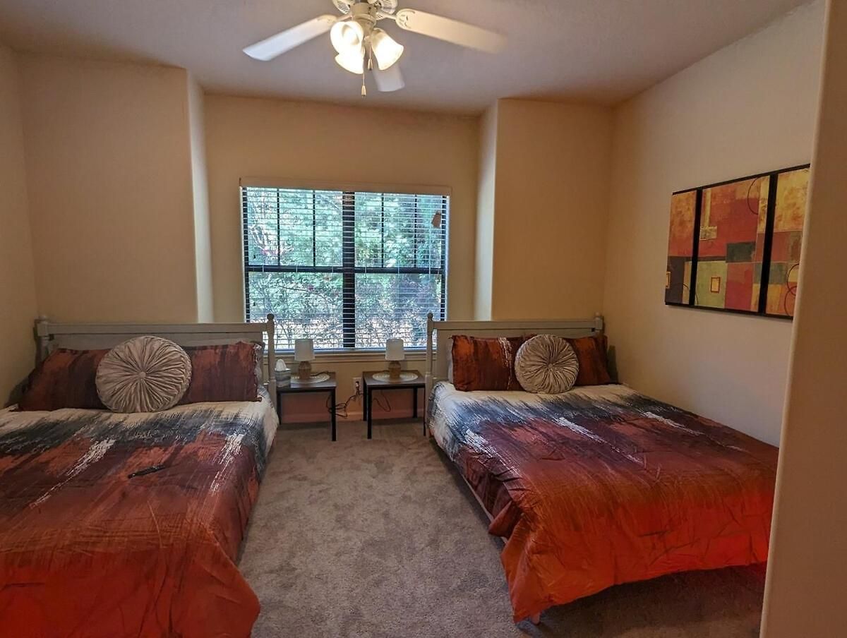 Away From - Book Friday And Saturday Get Sunday Free! Sleeps 7 Immediate Availability! Beautiful Gated Community * Charlotte