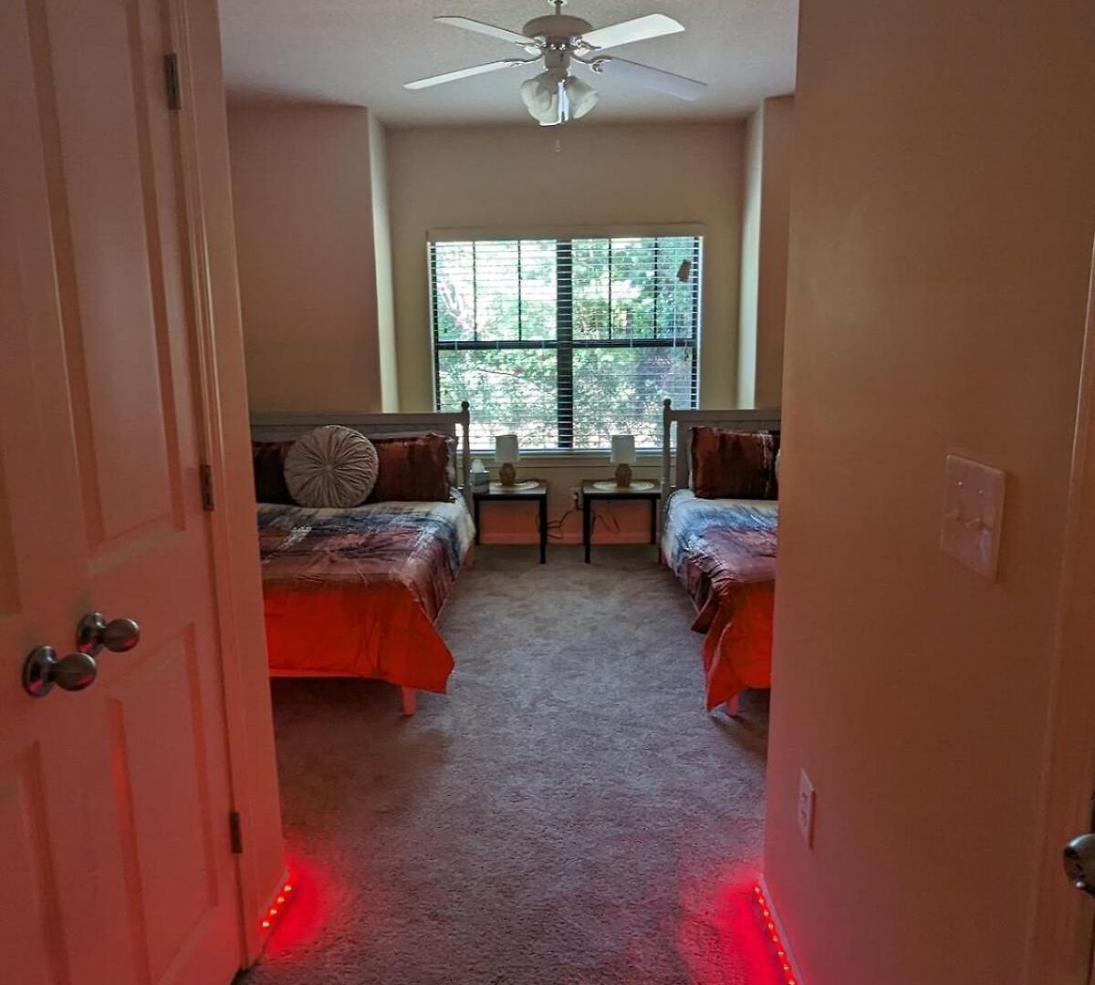 Away From - Book Friday And Saturday Get Sunday Free! Sleeps 7 Immediate Availability! Beautiful Gated Community Charlotte