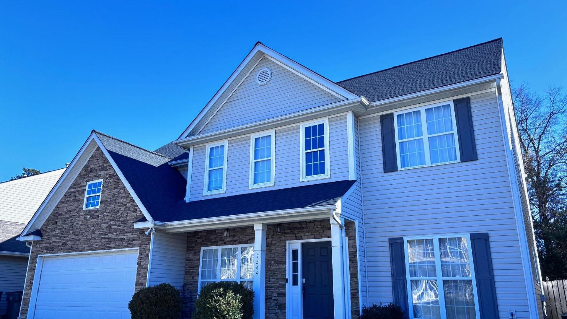 Holiday home Spacious 4 Bdrm Fenced Yard With Garage Charlotte