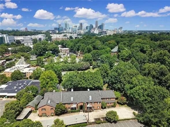 2 Bedroom In Heart Of Clt Apartment