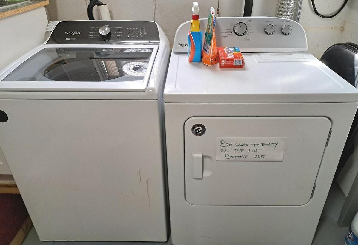Quiet And Smoke Free Private Apartment