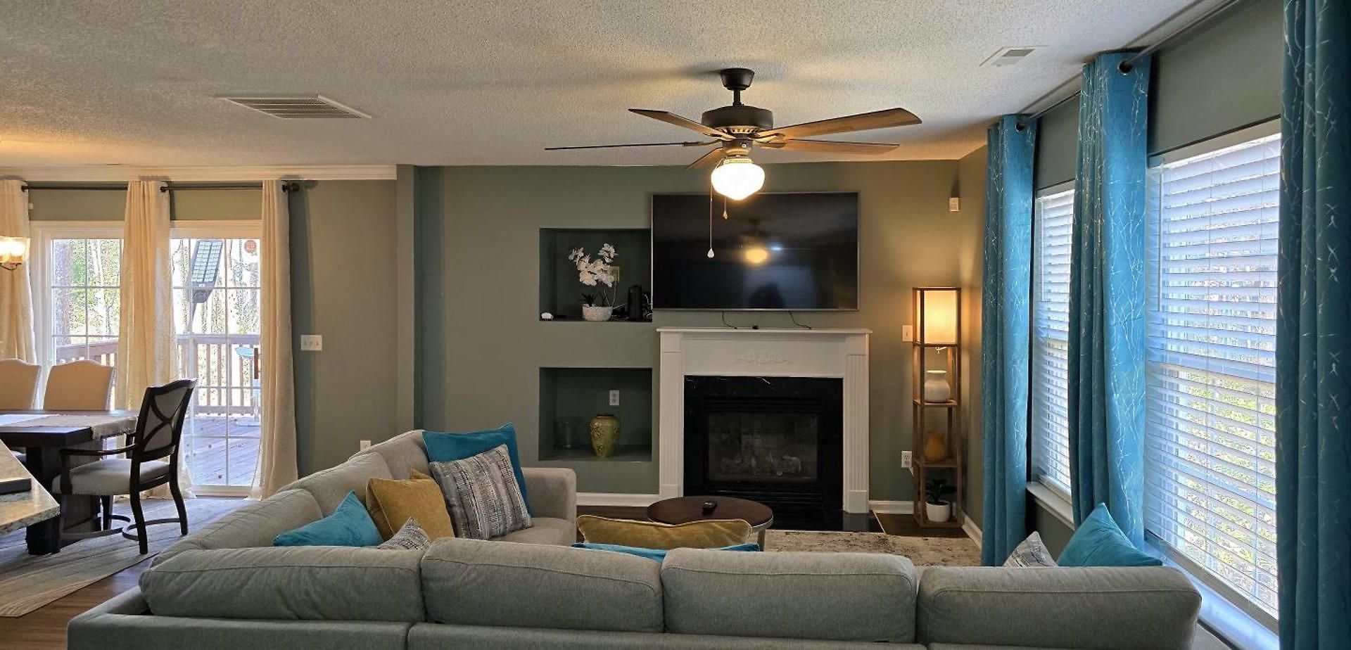 Holiday home Close To Uptown & Airport