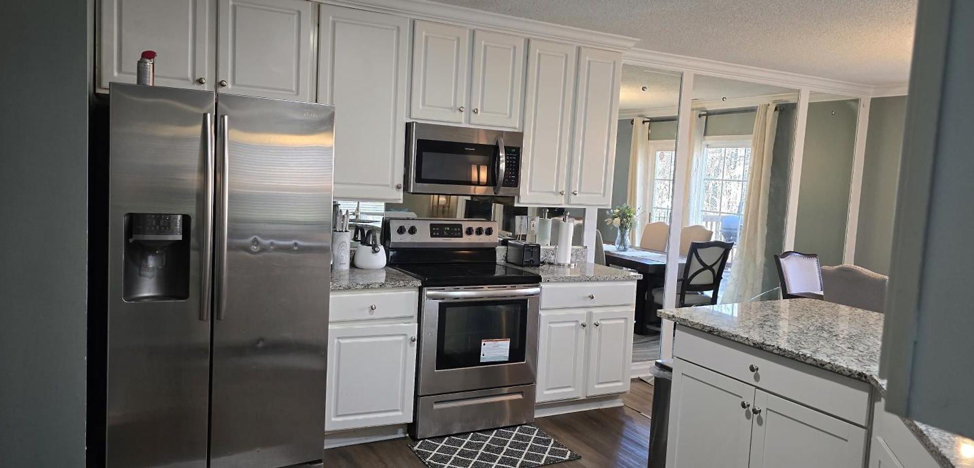 Single Rm Or Entire Near Uptown * Charlotte