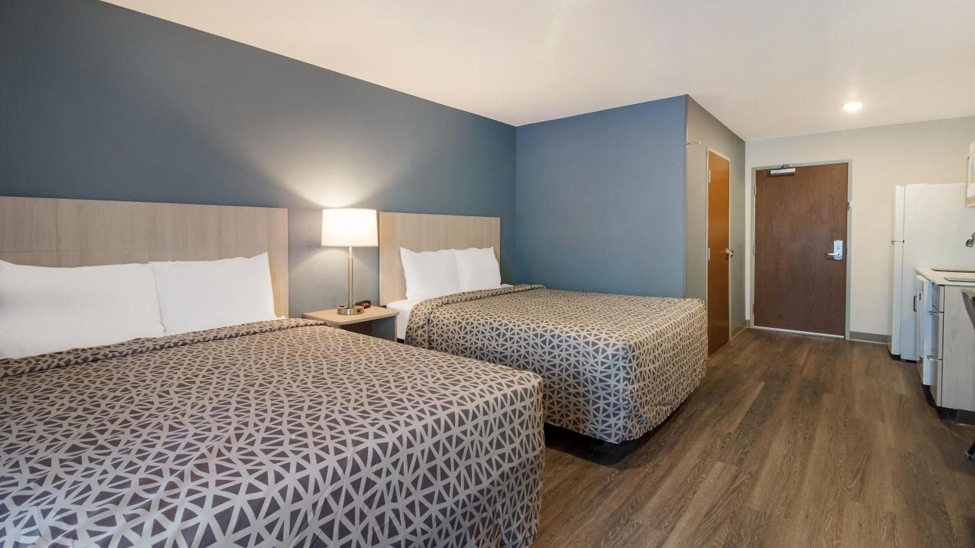 Woodspring Airport Hotel