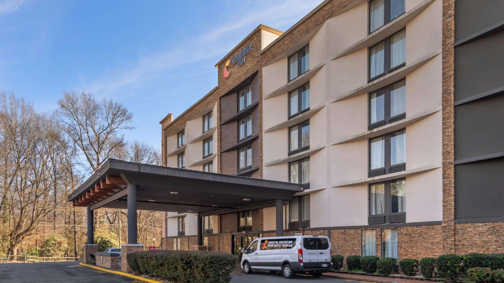 Inn Comfort Airport Uptown