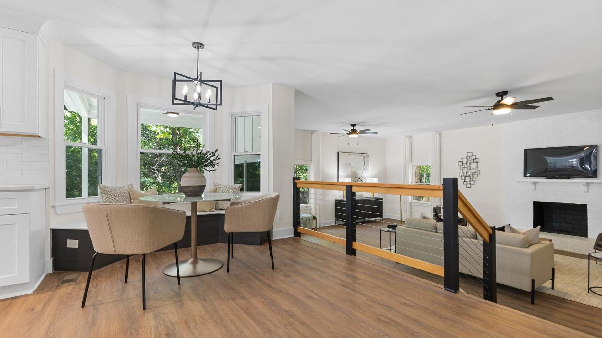 Modern 4 Bed In Quail Hollow Holiday home Charlotte