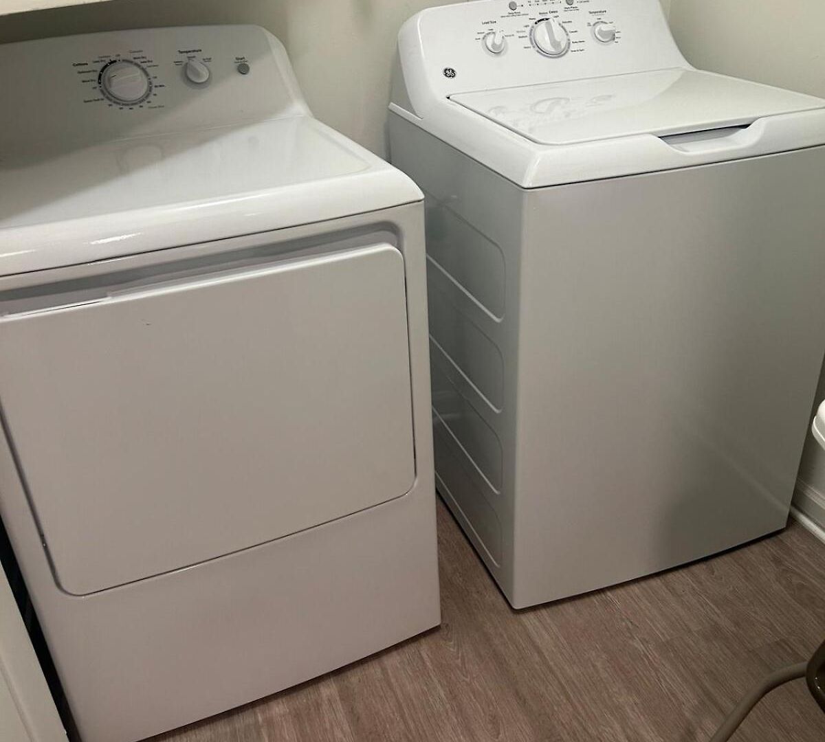 Apartment Spacious 2 Bedroom With 4 Beds And Free Parking