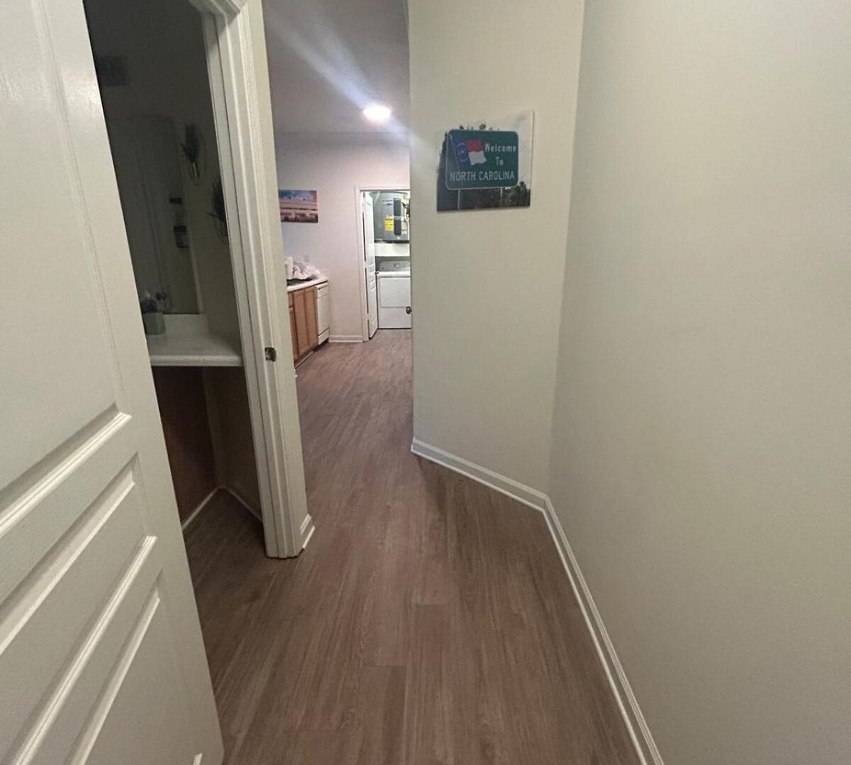 Spacious 2 Bedroom With 4 Beds And Free Parking Apartment