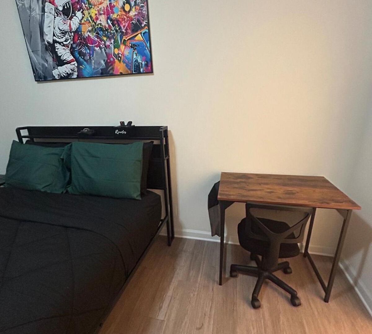 Spacious 2 Bedroom With 4 Beds And Free Parking Charlotte