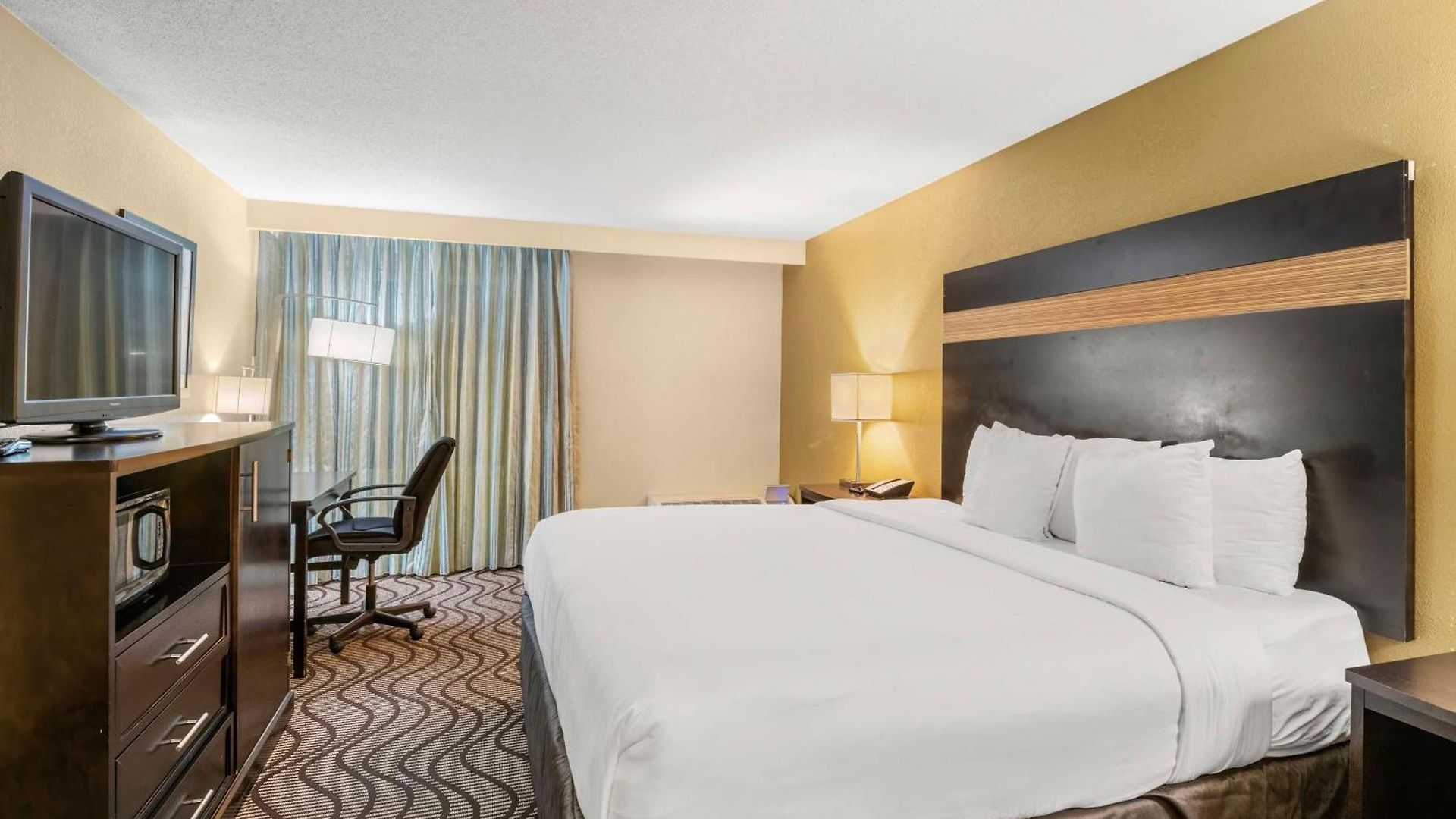 Hotel Red Lion 3*