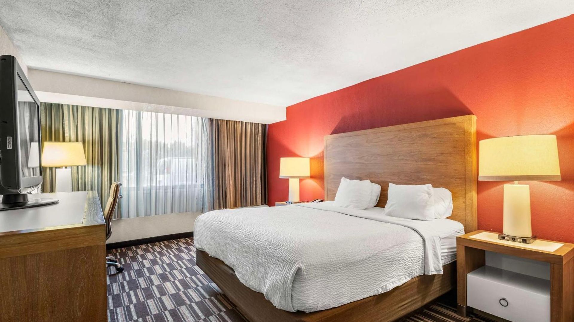 Red Lion 3* Charlotte