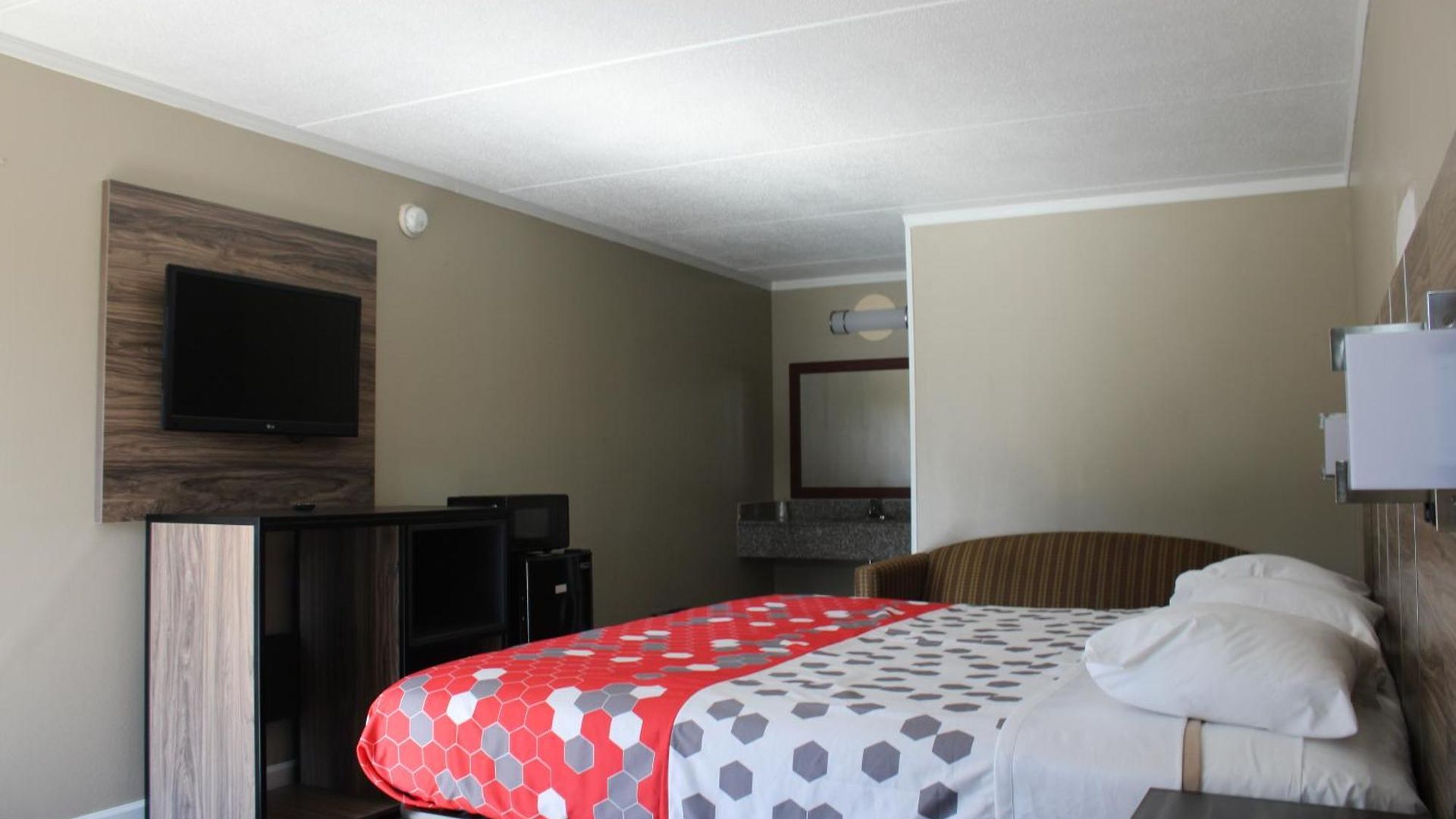 Rodeway Charlotte