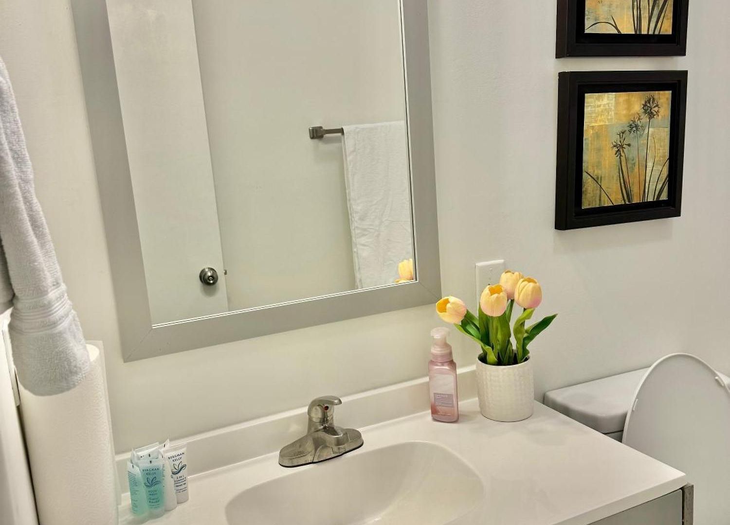 Charming Near Uptown Holiday home