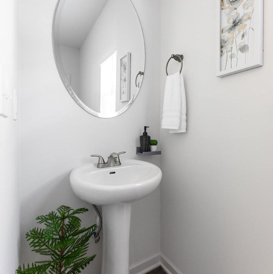 Fresh & Comfy Near Uptown With Hottub & Private Yard Holiday home Charlotte