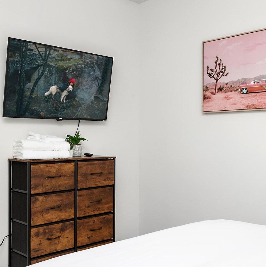 Fresh & Comfy Near Uptown With Hottub & Private Yard Holiday home Charlotte