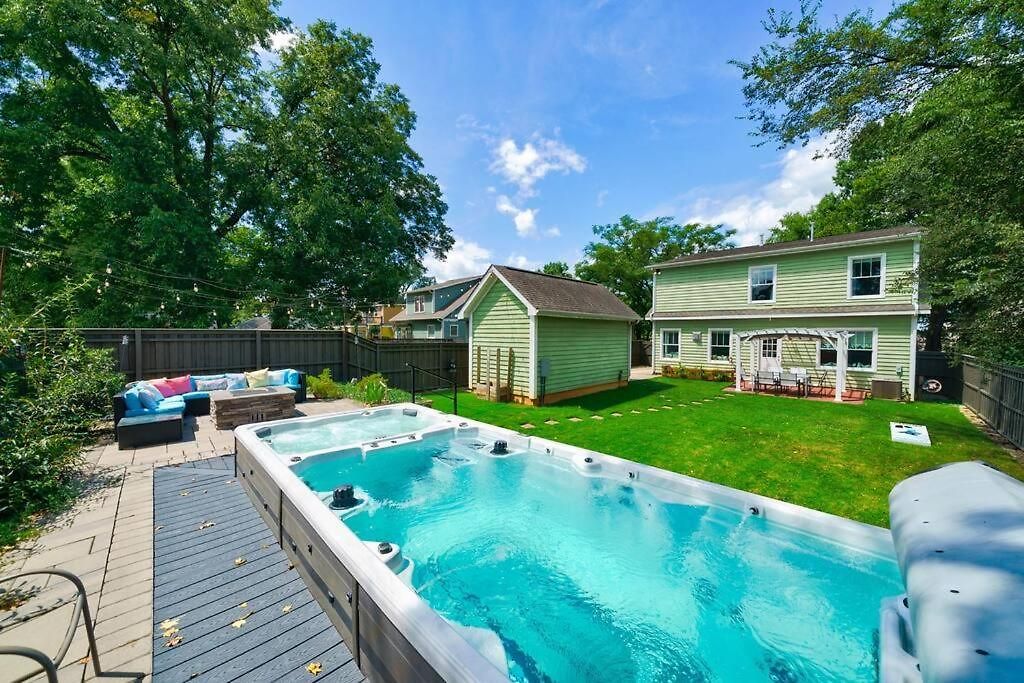 South End Pool Firepit Arcade Holiday home *