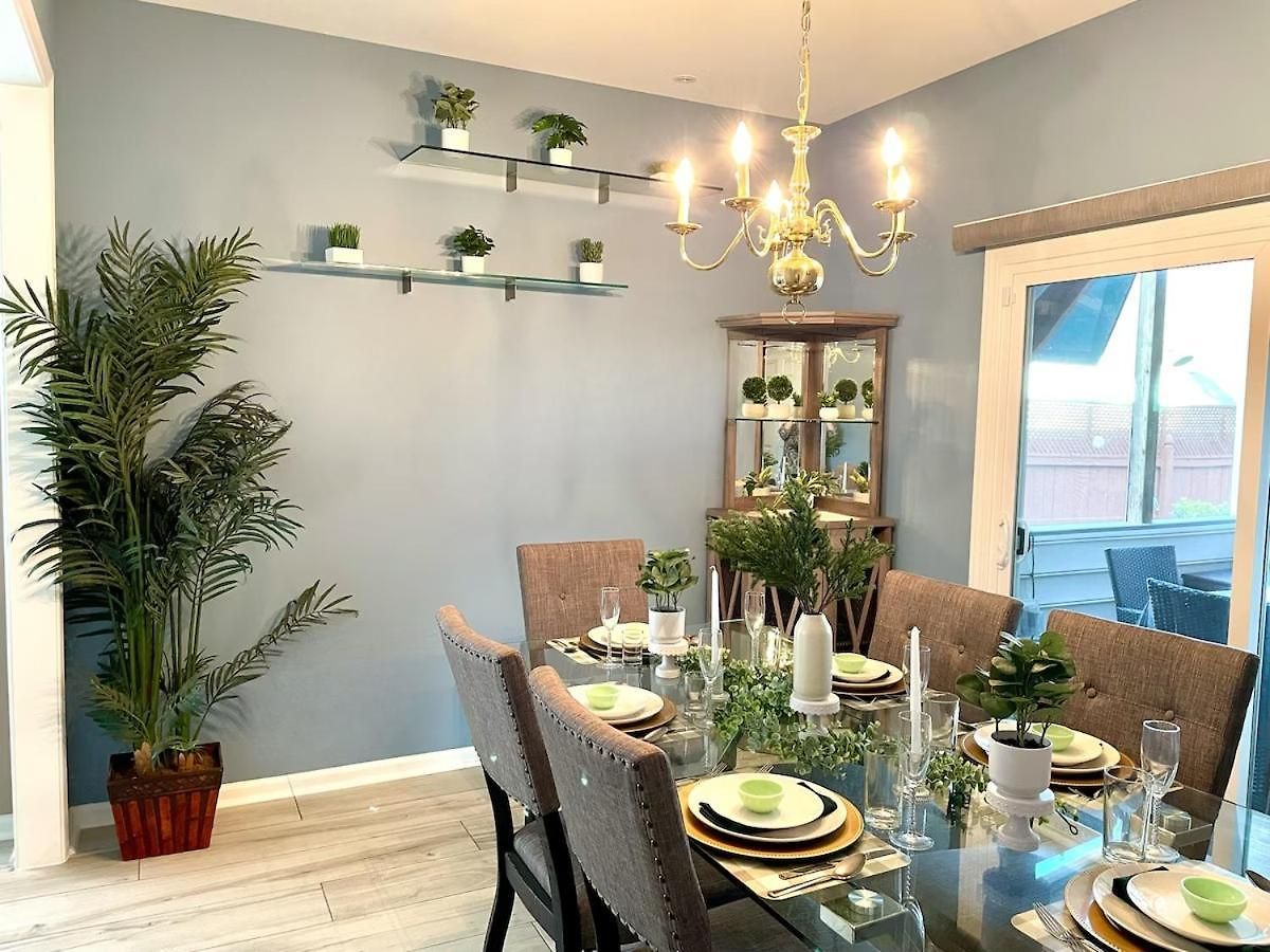 Apartment Tropical Oasis With Tiki Bar, Firepit, Seasonal Pool Charlotte