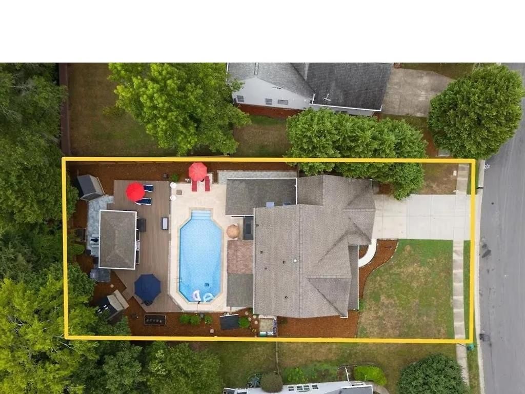 Apartment Tropical Oasis With Tiki Bar, Firepit, Seasonal Pool Charlotte