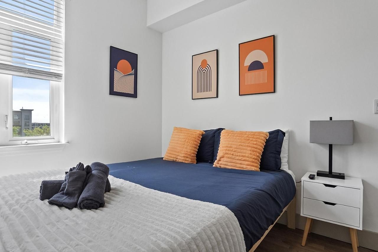 Carolina Cove - Free Parking, Spacious, Views Charlotte