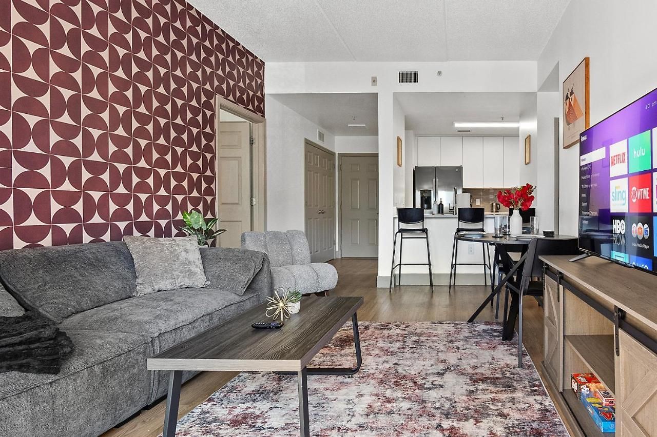 Carolina Cove - Free Parking, Spacious, Views