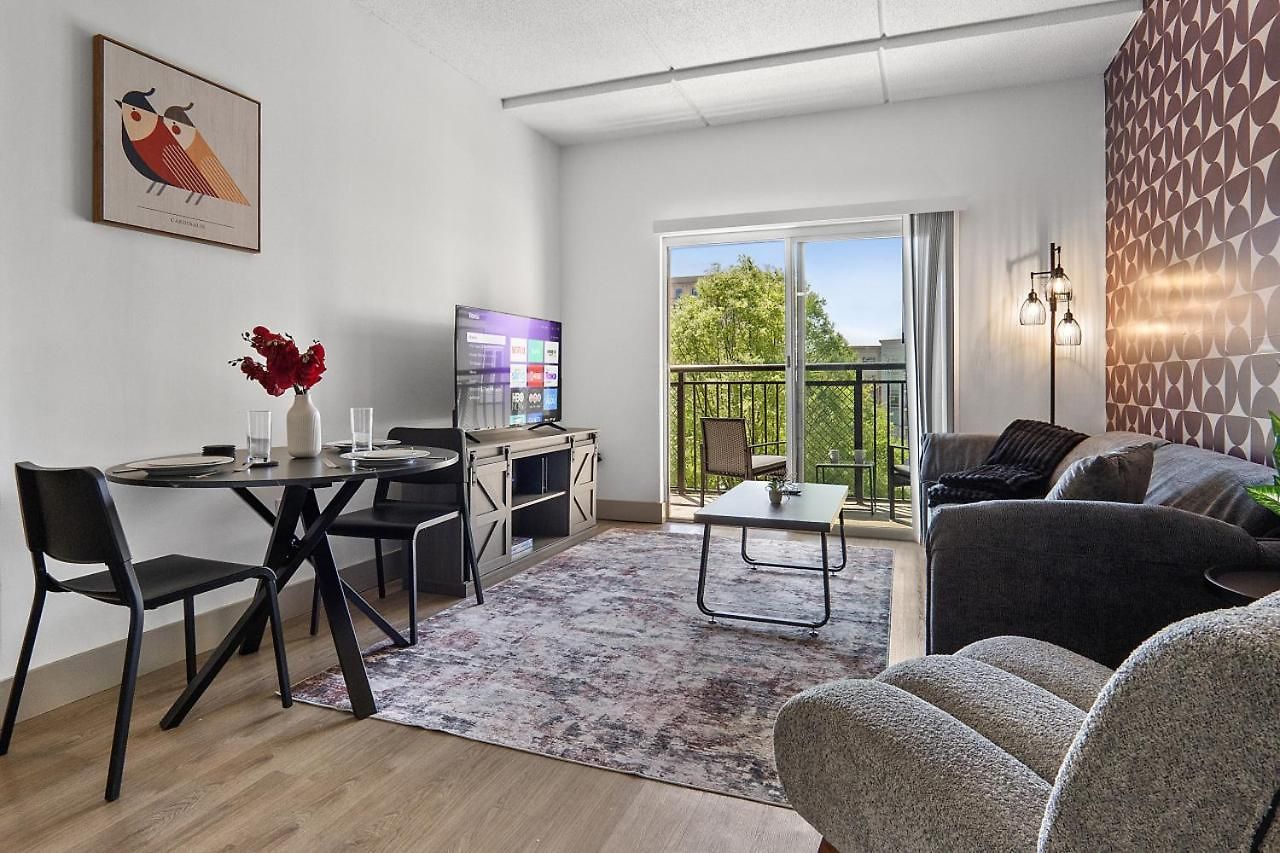 Apartment Carolina Cove - Free Parking, Spacious, Views Charlotte