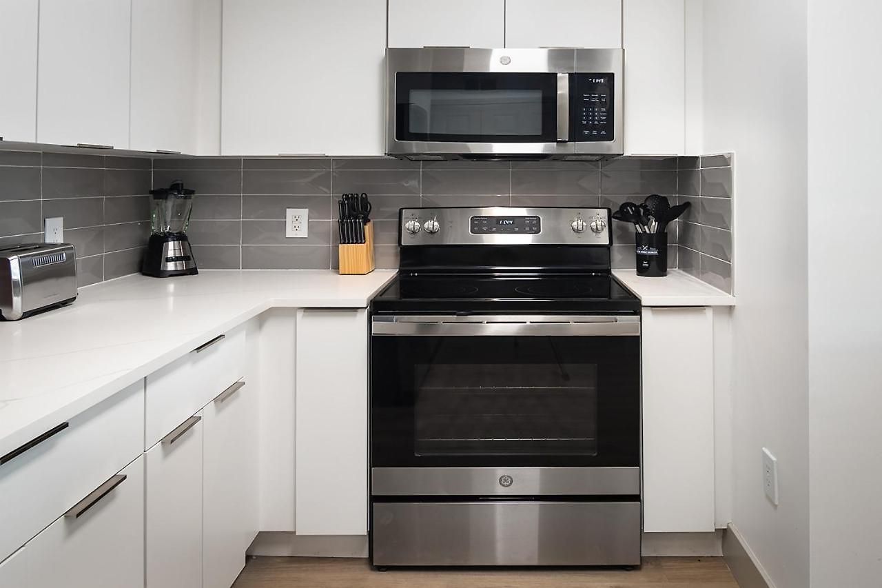 Apartment Urban Retreat - Free Parking, Wifi, Walk To Stadium Charlotte
