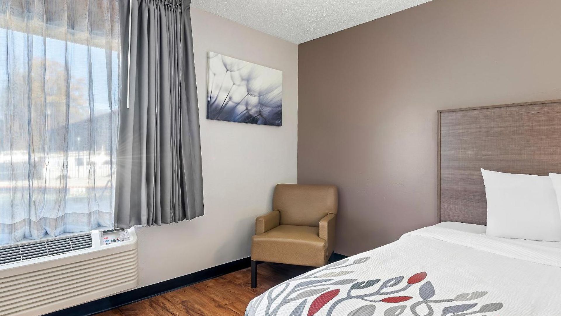 Motel Red Roof -