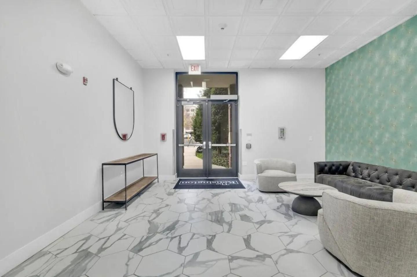 The Panther - Luxury 3br - Free Parking - Views - Stadium - Gym Apartment