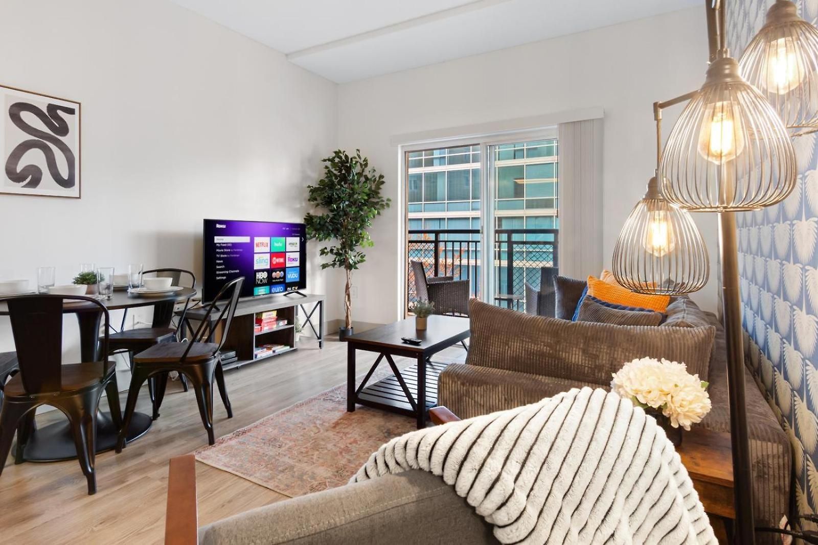 Apartment The Panther - Luxury 3br - Free Parking - Views - Stadium - Gym Charlotte