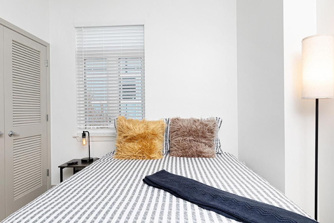 The Panther - Luxury 3br - Free Parking - Views - Stadium - Gym Apartment