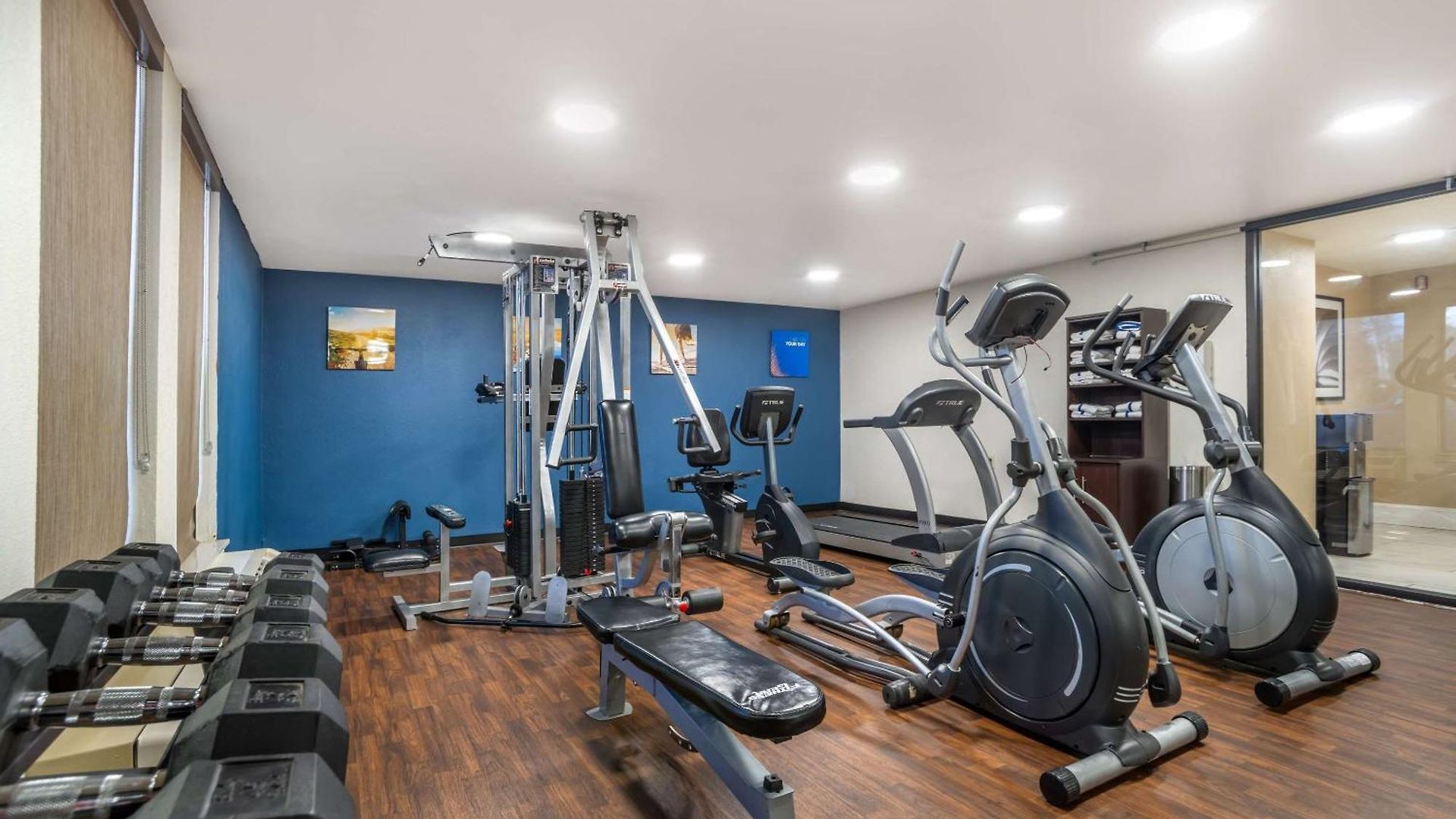 Inn Comfort Airport Uptown