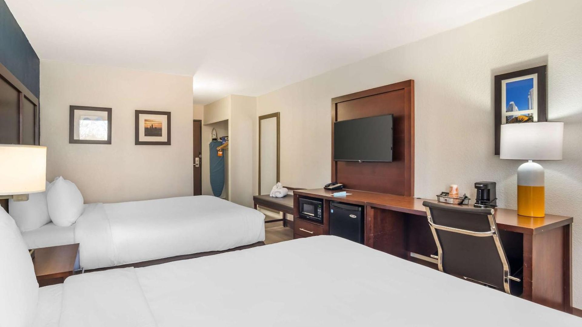 Inn Comfort Airport Uptown 3*